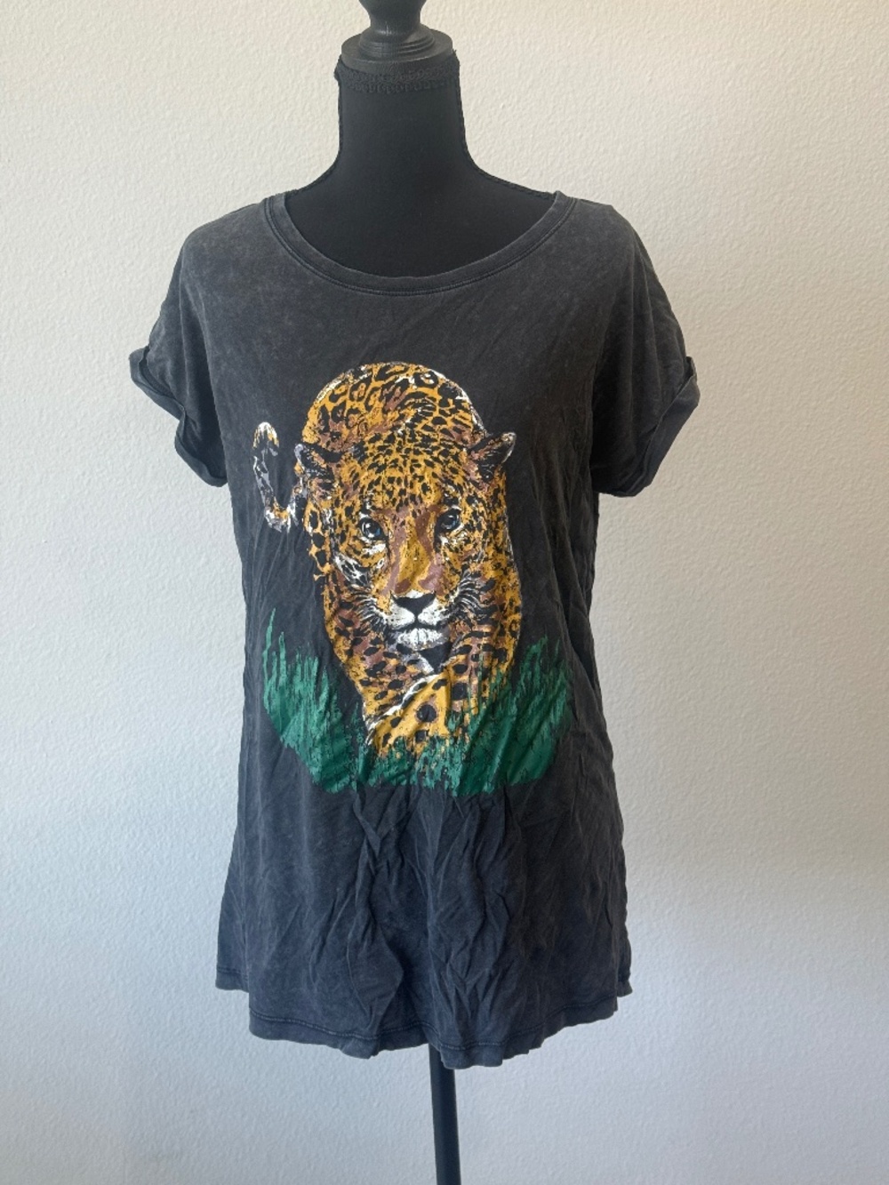 Oversized cheetah t-shirt